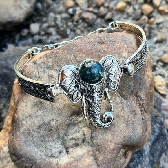 Tibet Style Elephant Bracelet Silver Tone 8.5in Boho Hippie - Picture 1 of 8